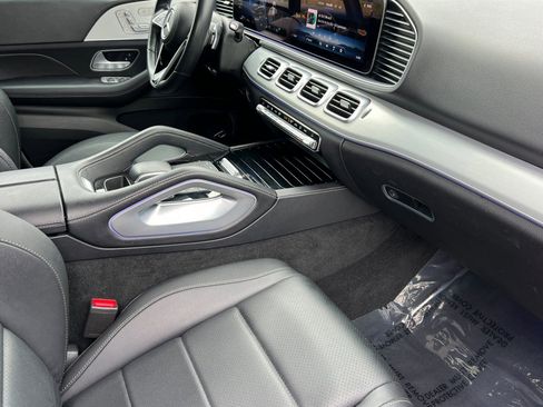 Used 2024 Mercedes-Benz GLE 350 4MATIC image 19