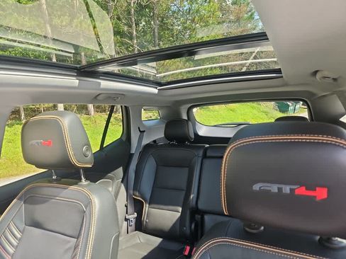 Used 2023 GMC Terrain AT4 AWD/4WD image 18
