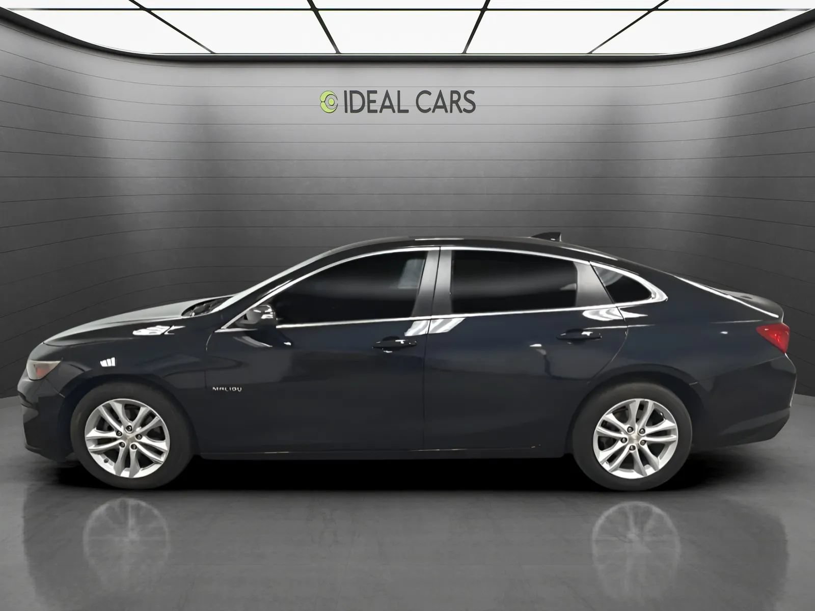 Used 2018 Chevrolet Malibu LT FWD image 8
