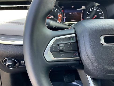 Used 2022 Jeep Compass Limited AWD/4WD image 13