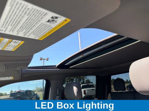 Used 2019 Ford F150 XLT w/ Equipment Group 302A Luxury AWD/4WD image 17
