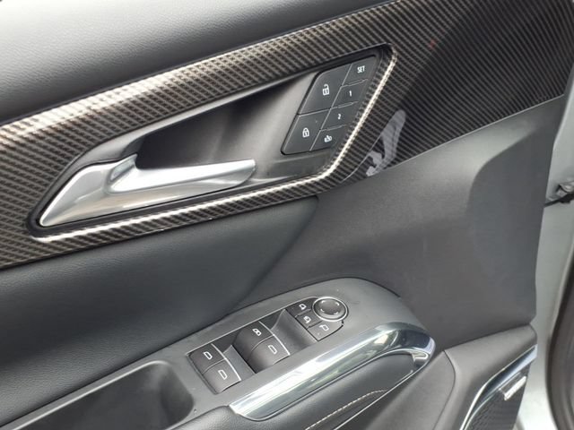 Used 2026 Chevrolet Traverse High Country w/ LPO, Floor Liner Package AWD/4WD image 17