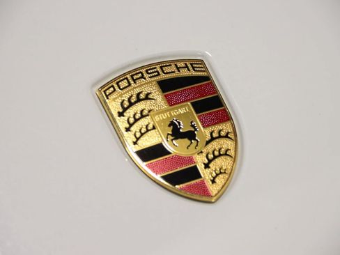 Used 2023 Porsche Cayenne Coupe w/ Towing Package w/o Tow Ball AWD/4WD image 30