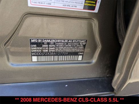 Used 2008 Mercedes-Benz CLS 550 image 32