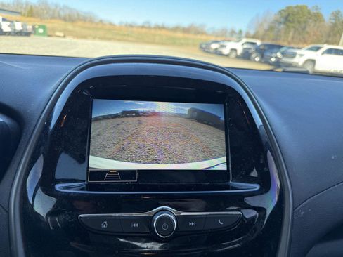 Used 2022 Chevrolet Spark LS image 15