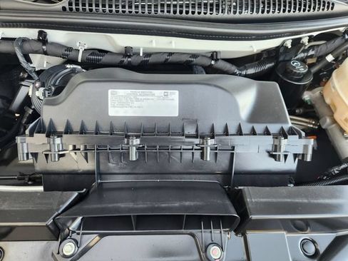 Used 2025 Chevrolet Express 3500 LS RWD image 34