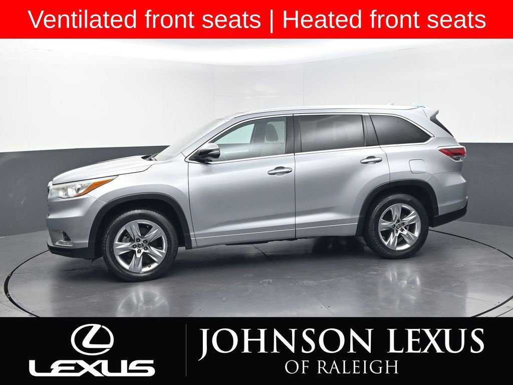 Used 2016 Toyota Highlander Limited Platinum FWD image 2