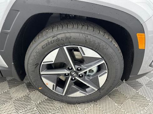 New 2026 Hyundai Tucson SEL image 13