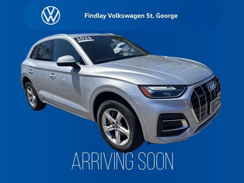 Used 2023 Audi Q5 2.0T Premium w/ Convenience Package AWD/4WD image 1