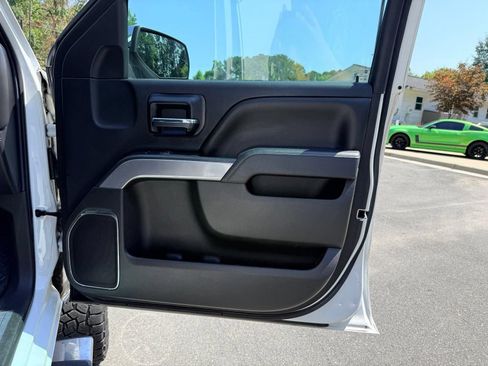 Used 2014 Chevrolet Silverado 1500 LTZ Z71 AWD/4WD image 21