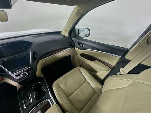 Used 2020 Acura MDX FWD image 11