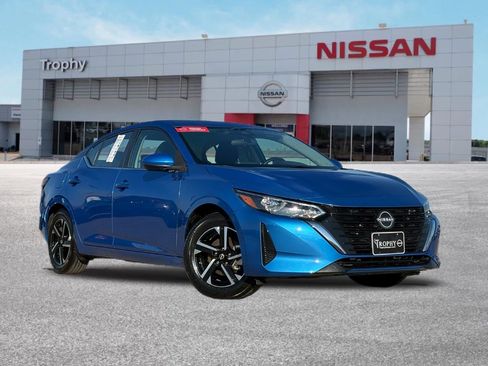 Certified 2024 Nissan Sentra SV image 1