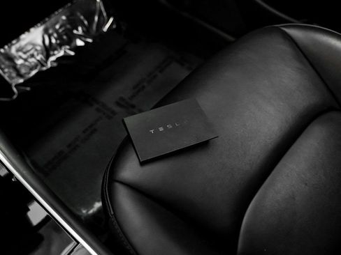 Used 2019 Tesla Model 3 Standard Range Plus image 53