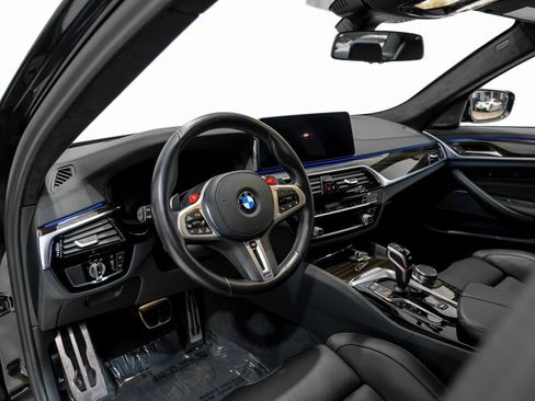 Used 2022 BMW M5 w/ Executive Package image 6