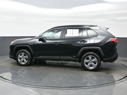 Used 2025 Toyota RAV4 XLE w/ Convenience Package image 3