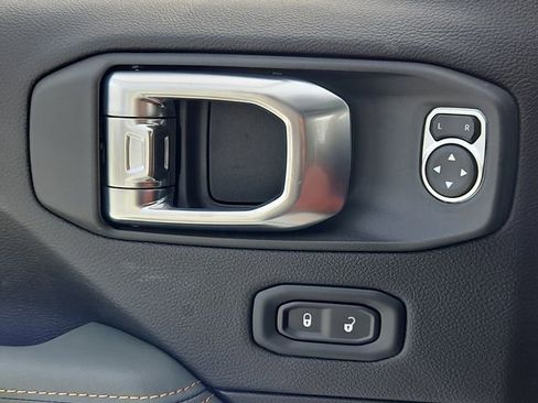 New 2026 Jeep Gladiator Mojave image 24