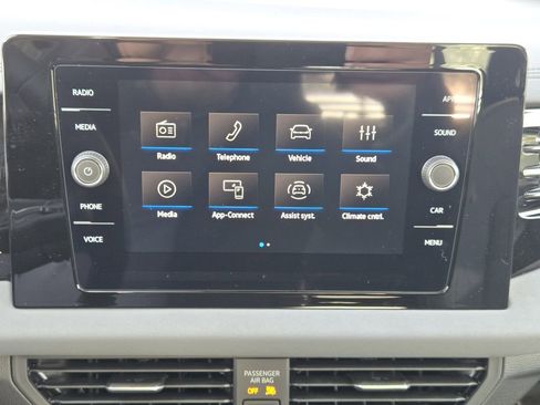 New 2026 Volkswagen Jetta SE image 13