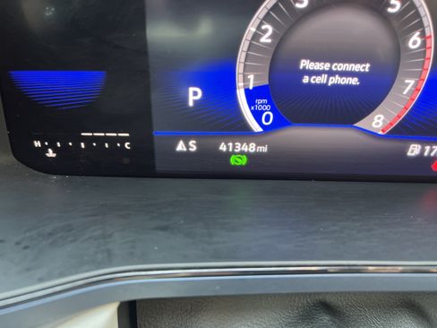 Certified 2022 Volkswagen Taos SE FWD image 20