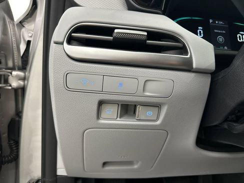 Used 2025 Hyundai Palisade SEL FWD image 33