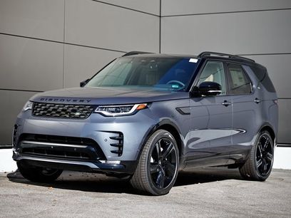 New 2025 Land Rover Discovery Dynamic SE