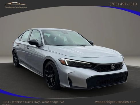 Used 2025 Honda Civic Sport image 3