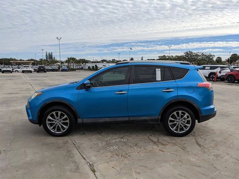 Used 2017 Toyota RAV4 Limited image 6