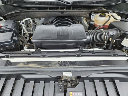 Used 2024 Chevrolet Silverado 1500 LT Trail Boss w/ Convenience Package II AWD/4WD image 37