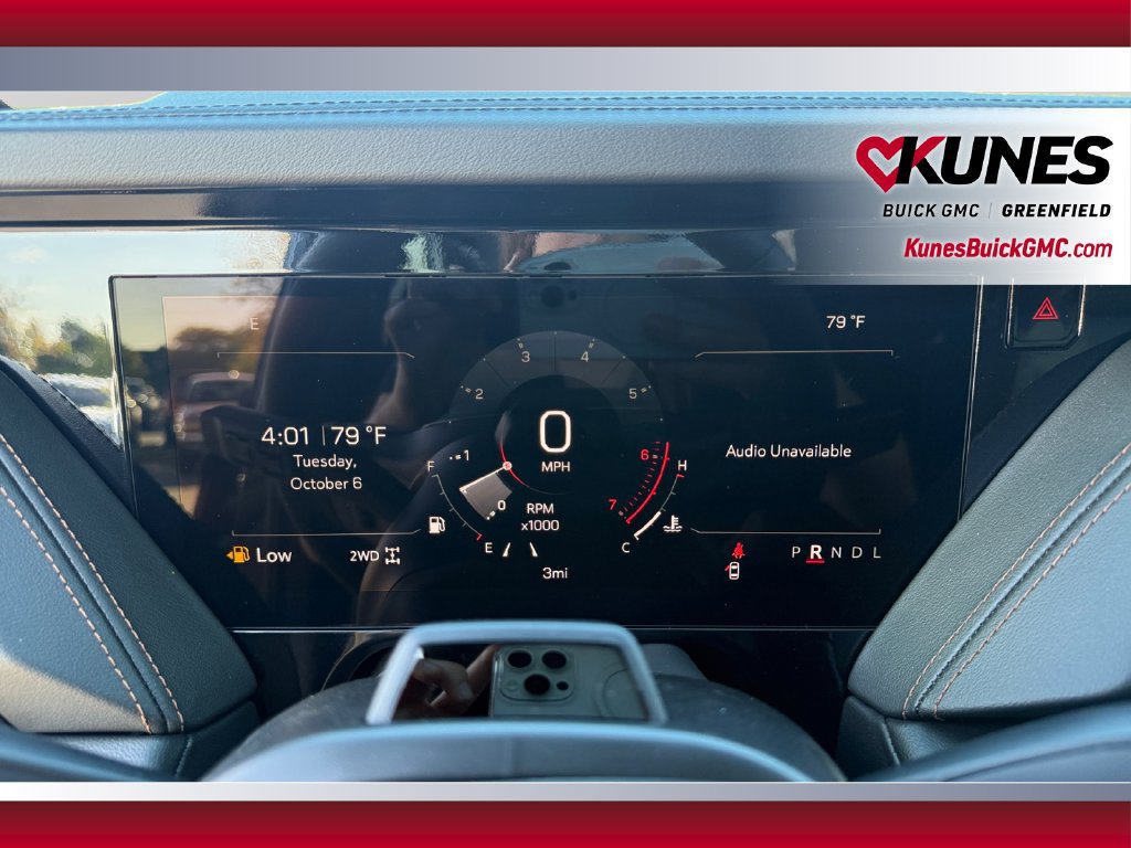 New 2026 GMC Yukon AT4 w/ AT4 Premium Plus Package AWD/4WD image 11