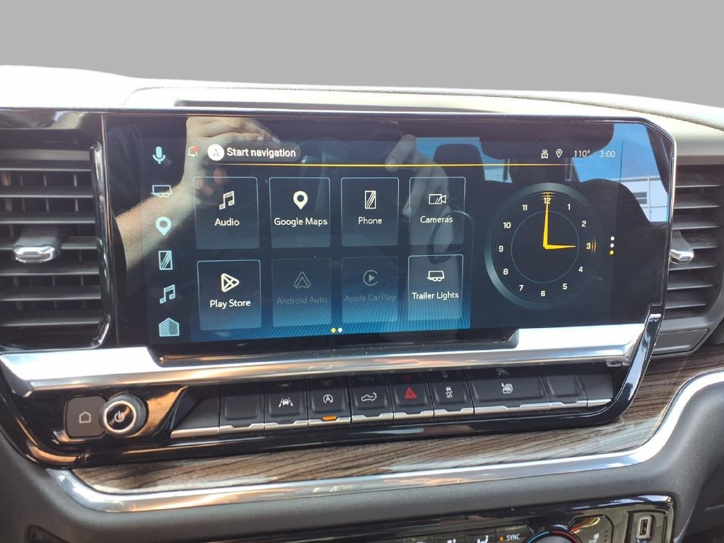 Used 2025 Chevrolet Silverado 1500 LT AWD/4WD image 8