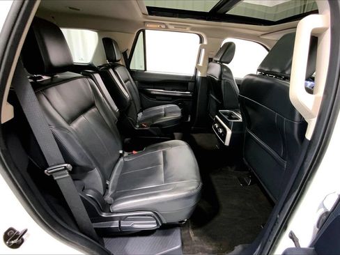 Used 2022 Ford Expedition XLT RWD image 20