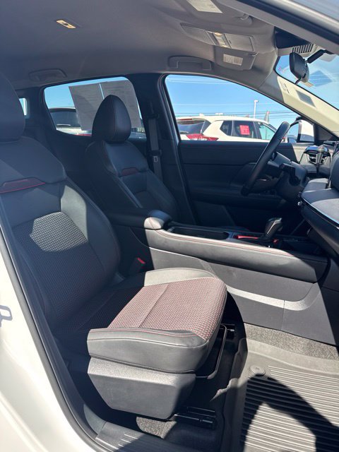 Certified 2025 Nissan Kicks SR AWD/4WD image 14