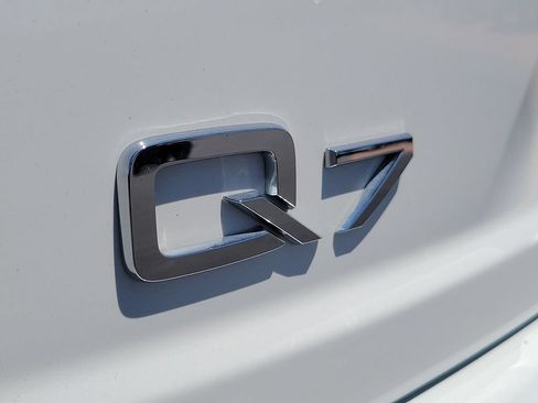 Used 2019 Audi Q7 2.0T Premium w/ Convenience Package AWD/4WD image 28