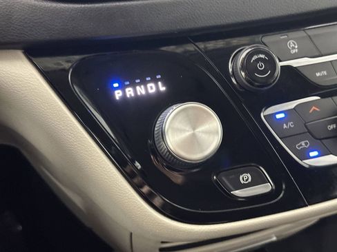 Used 2021 Chrysler Voyager LX w/ Cold Weather Group image 24