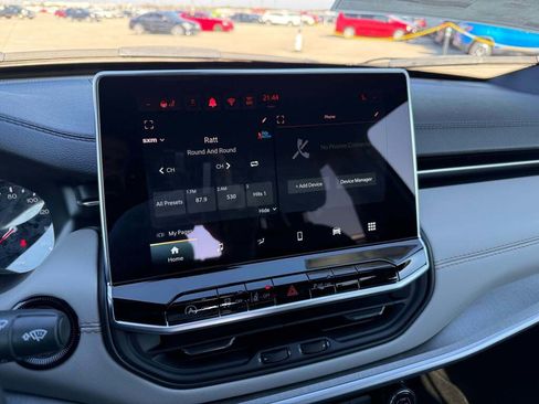 New 2026 Jeep Compass Limited image 36