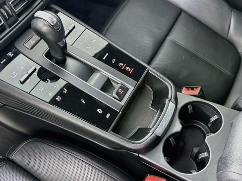 Certified 2023 Porsche Macan S w/ Premium Package Plus AWD/4WD image 20