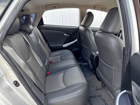 Used 2012 Toyota Prius Three image 33