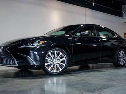 Used 2021 Lexus ES 250 w/ Premium Package image 1