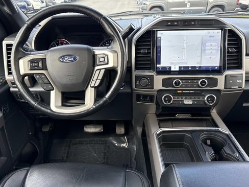 Used 2022 Ford F250 Lariat w/ Lariat Ultimate Package image 9