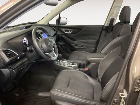 Used 2021 Subaru Forester Premium w/ Popular Package #1 AWD/4WD image 9
