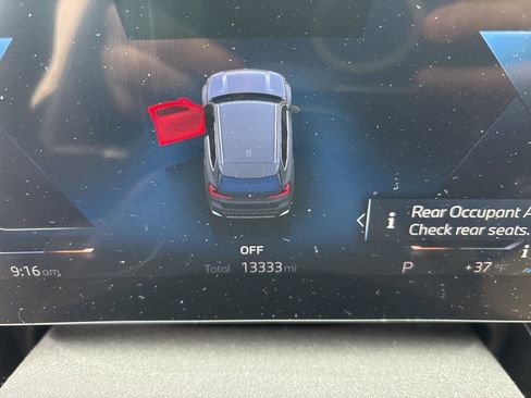 Used 2023 BMW X1 xDrive28i w/ Convenience Package image 12