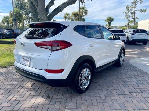 Used 2017 Hyundai Tucson SE image 6