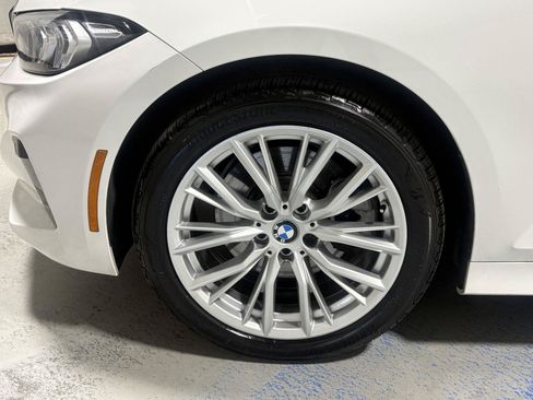 Used 2023 BMW 330i xDrive Sedan w/ Driving Assistance Package AWD/4WD image 33