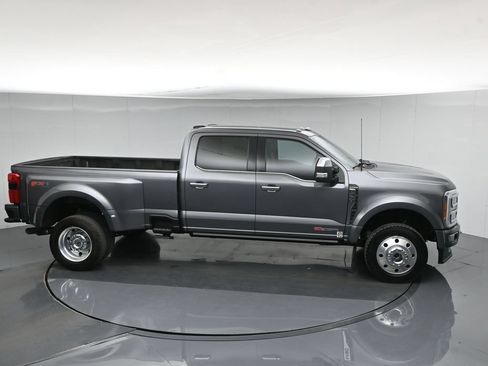 Certified 2023 Ford F450 Platinum w/ FX4 Off-Road Package AWD/4WD image 61