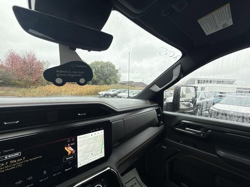 Certified 2025 GMC Sierra 2500 AT4 w/ AT4 Premium Plus Package image 11