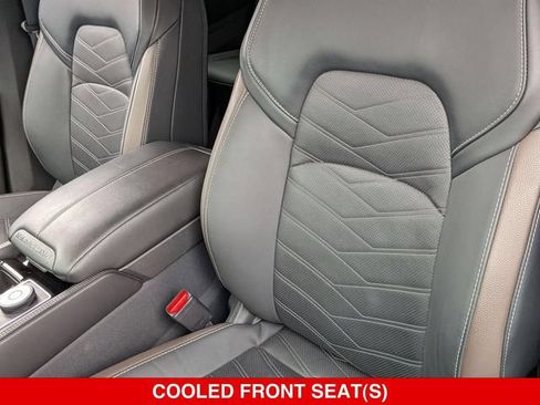 Certified 2023 Nissan Pathfinder Platinum w/ Cargo Package AWD/4WD image 16