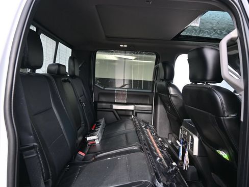 Used 2018 Ford F350 Lariat w/ Lariat Ultimate Package AWD/4WD image 16