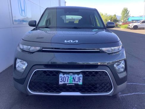 Used 2022 Kia Soul LX w/ Technology Package FWD image 9