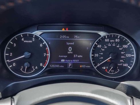 Used 2021 Nissan Altima 2.5 SR w/ SR Premium Package image 23