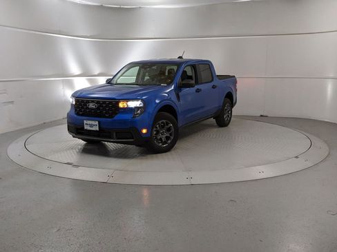 New 2026 Ford Maverick XLT w/ Equipment Group 301A image 6