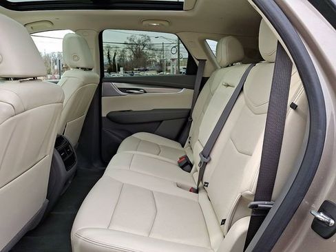 Certified 2023 Cadillac XT5 Premium Luxury image 12